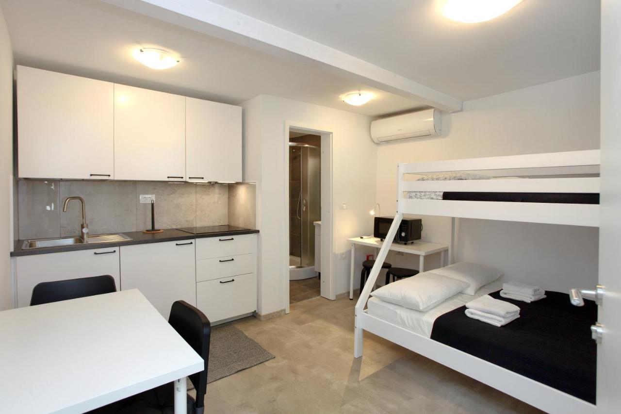 Pablo 2023 Apartment *